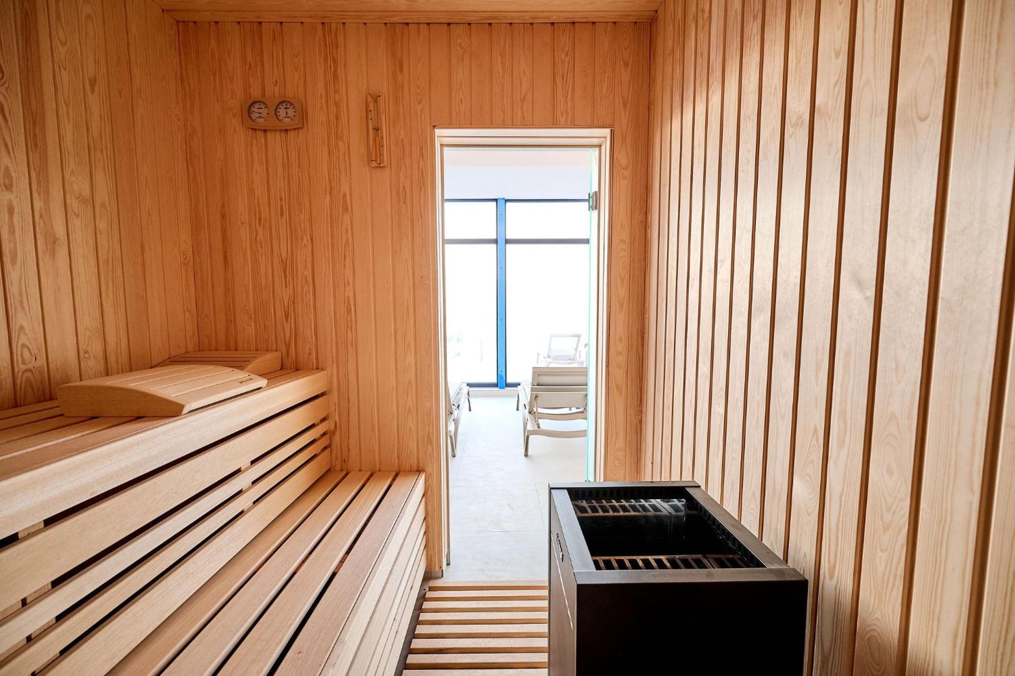 Wave N' Sea Apartment In Infinity Beach Resort - Parking Mamaia Exterior foto